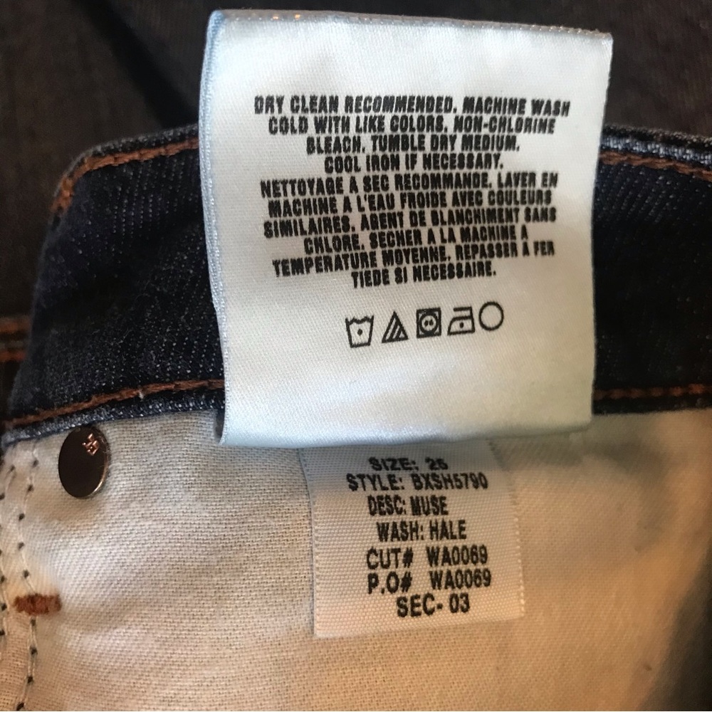 Joe’s Jeans Muse Bootcut Jeans - Picture 10 of 11